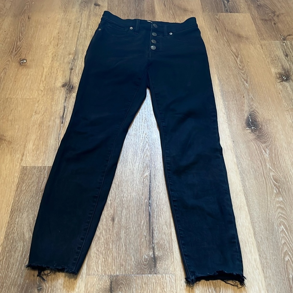 Madewell 9" High Rise Skinny Jeans in Faded Black Raw Hem Women’s Size 27